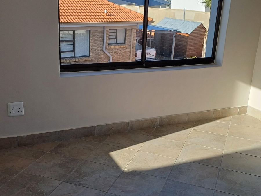 3 Bedroom Property for Sale in Hartenbos Heuwels Western Cape